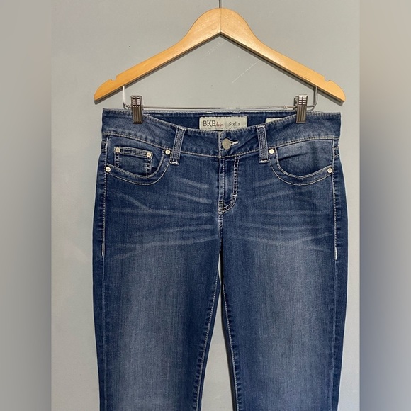 BKE Stella Slim Bootcut Jeans size 30 x 33.5” - Picture 2 of 7
